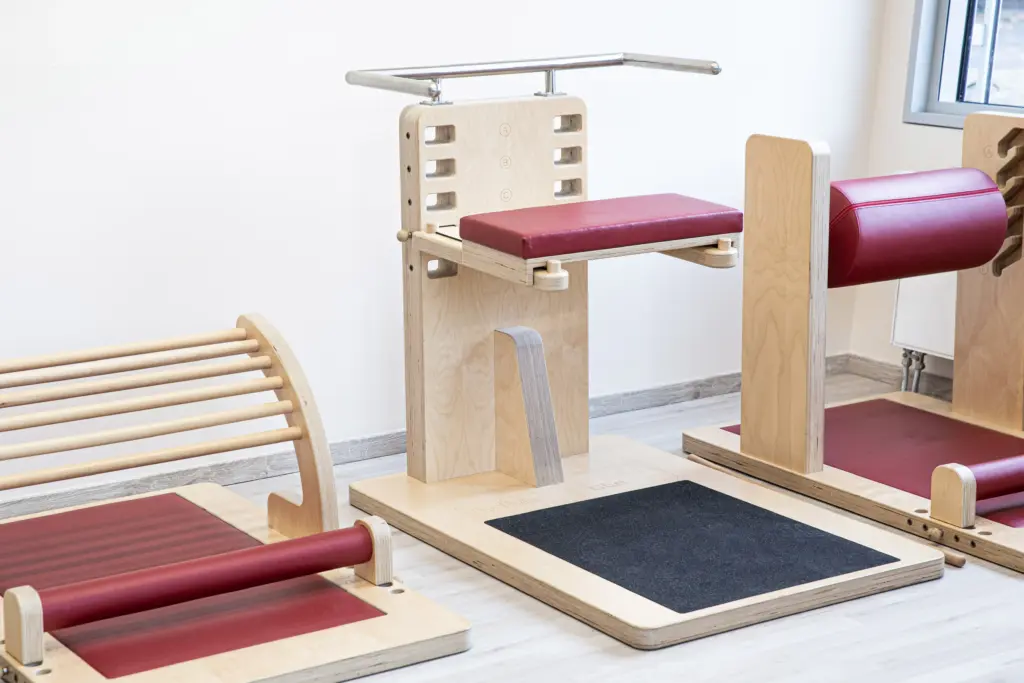 Bodengeräte für die Krankengymnastik